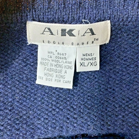 Vintage AKA Eddie Bauer Men's Sweater Size XL Wool V-neck - Picture 2 of 5